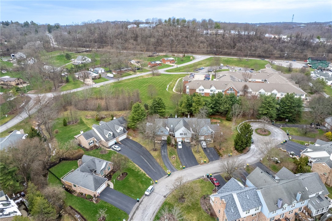 1217 Parkside Dr