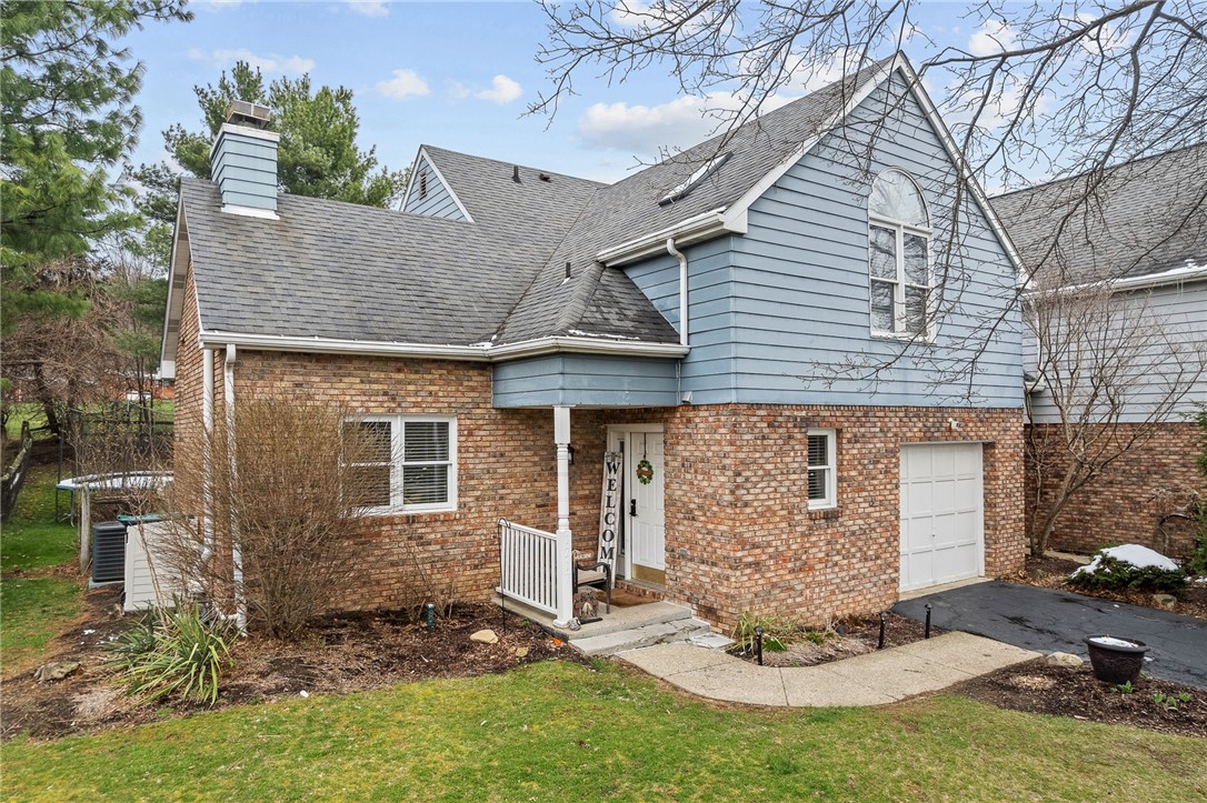 1217 Parkside Dr