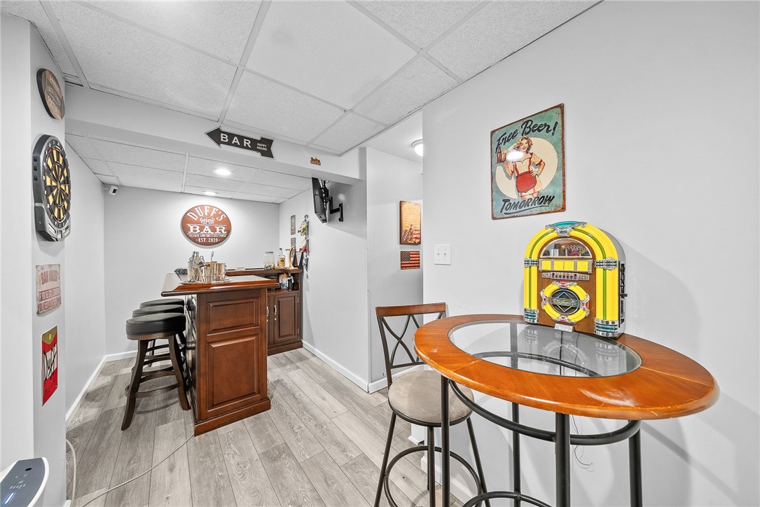 1217 Parkside Dr