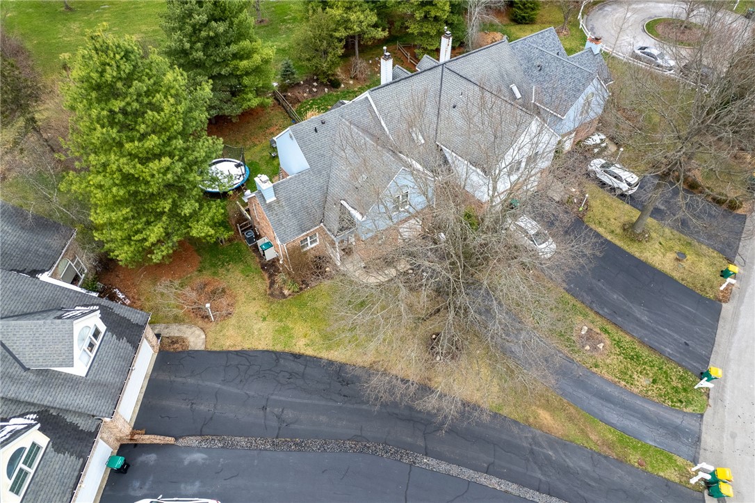 1217 Parkside Dr