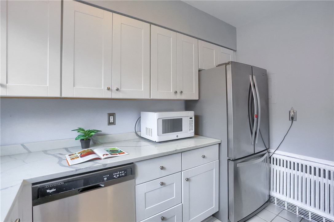 825 Morewood Ave G11