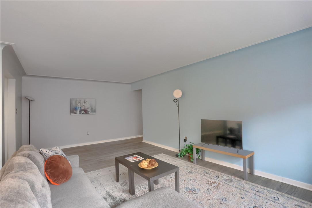 825 Morewood Ave G11