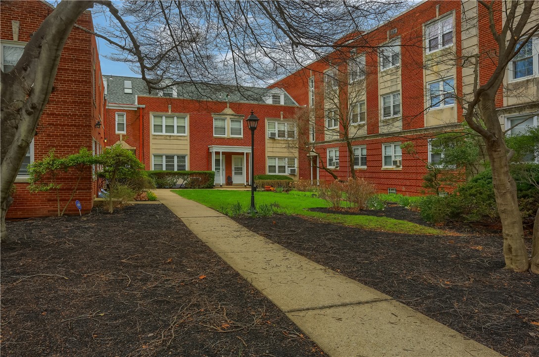 825 Morewood Ave G11