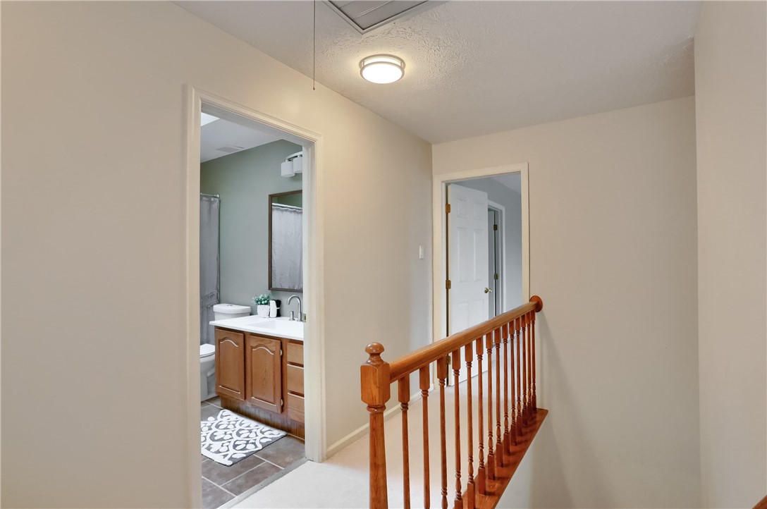 1616 Forest Ridge Dr