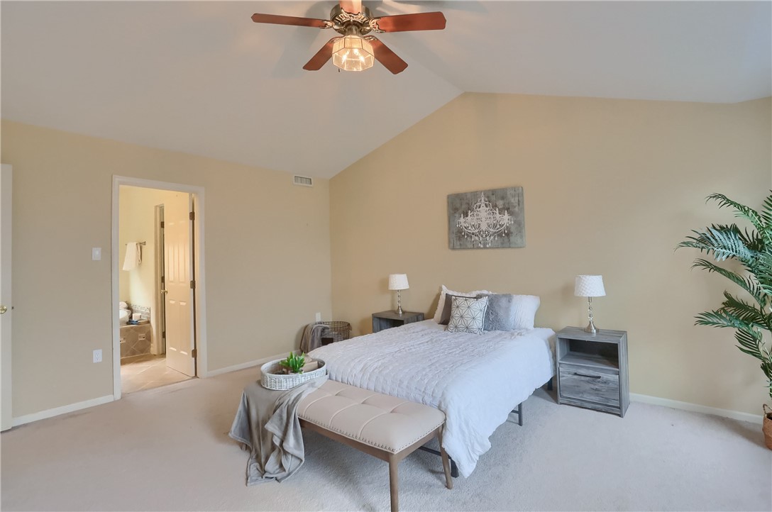 1616 Forest Ridge Dr