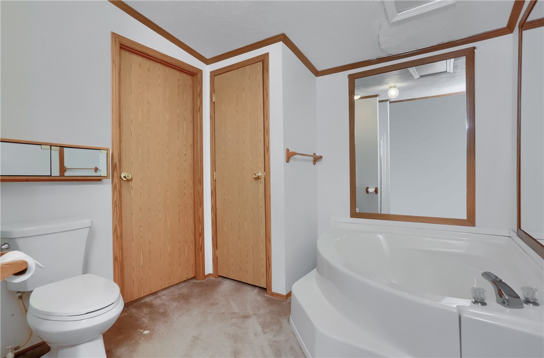 903 Chester Dr