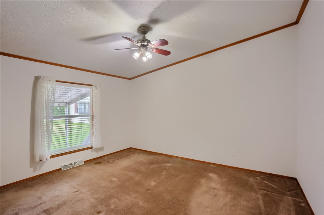 903 Chester Dr