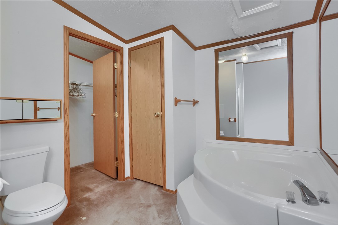 903 Chester Dr