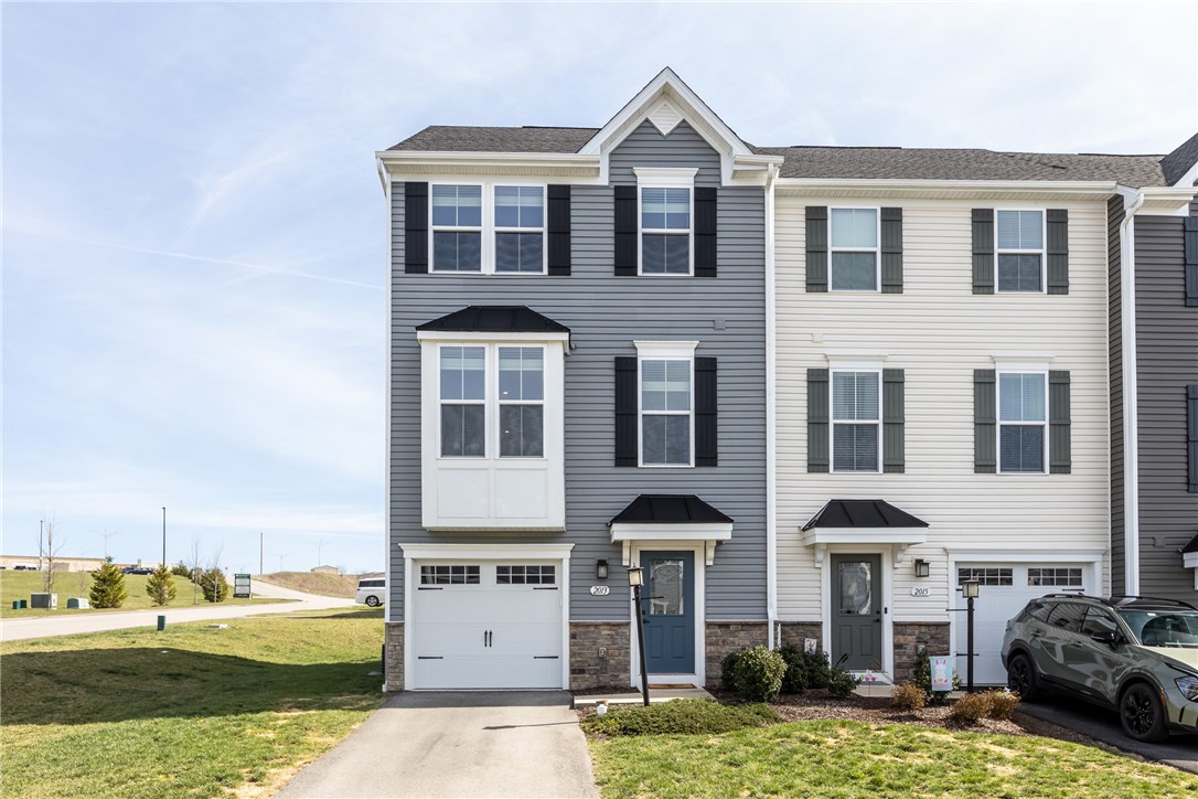 2013 Cade Dr