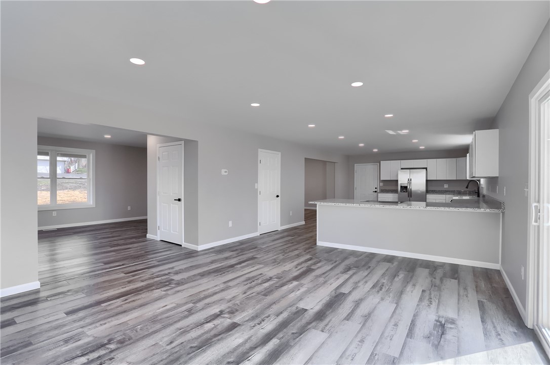 438 Evergreen Ave
