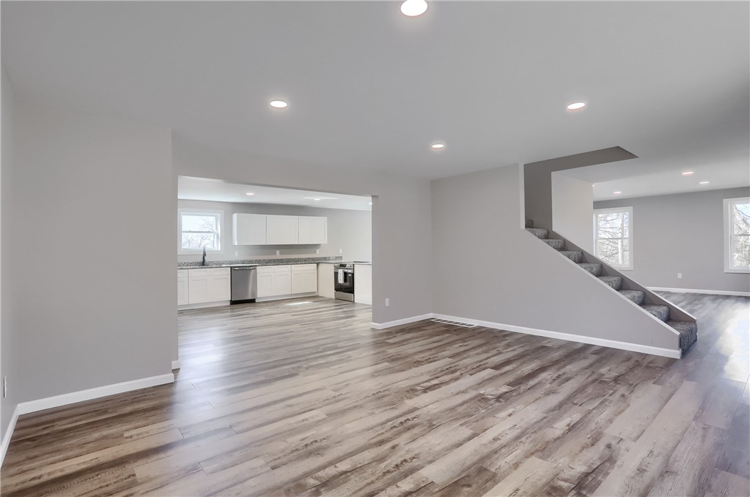 438 Evergreen Ave