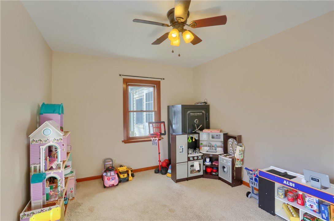 230 Cecil Ave