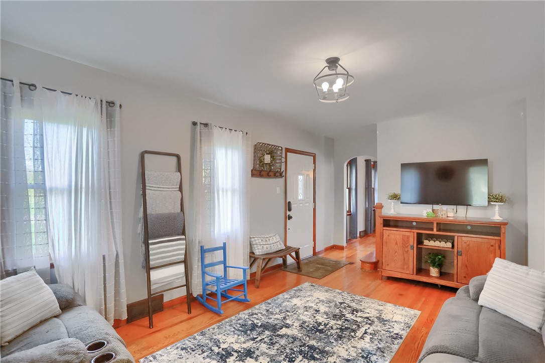230 Cecil Ave