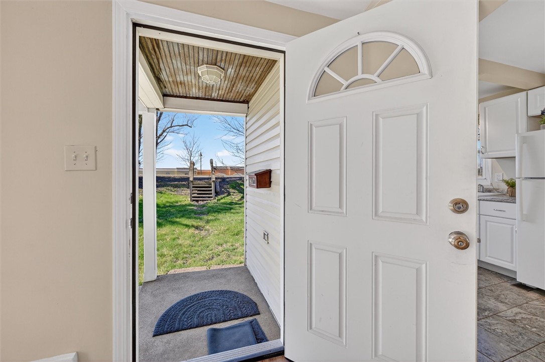 314 Fort Couch Rd