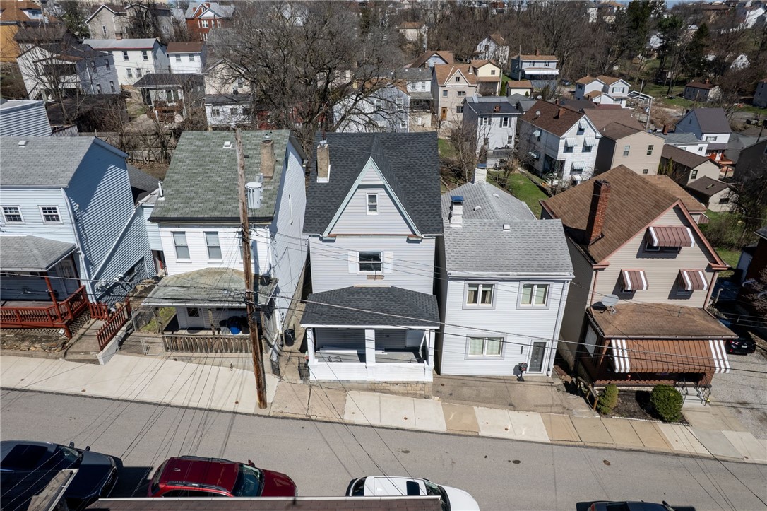 233 Smith Way