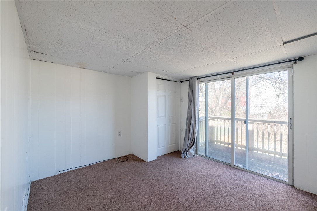 233 Smith Way