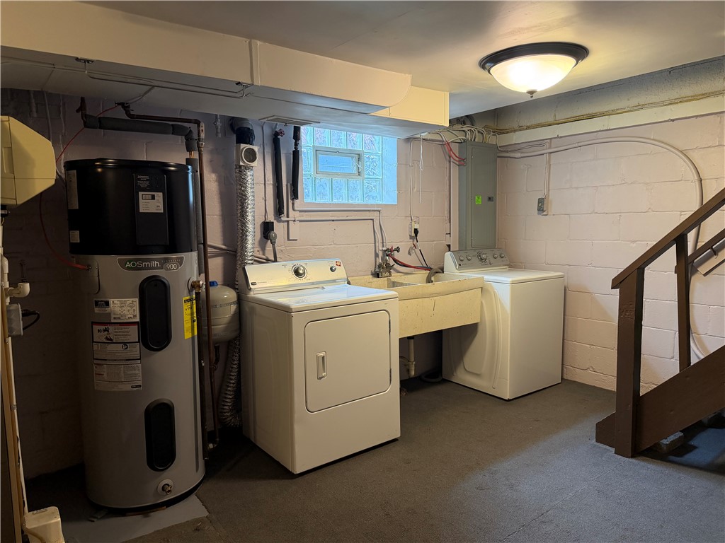 744 Allegheny River Blvd