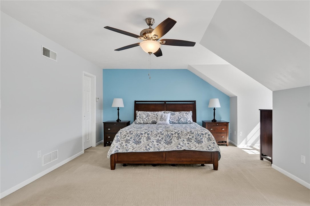 707 Wilshire Cir