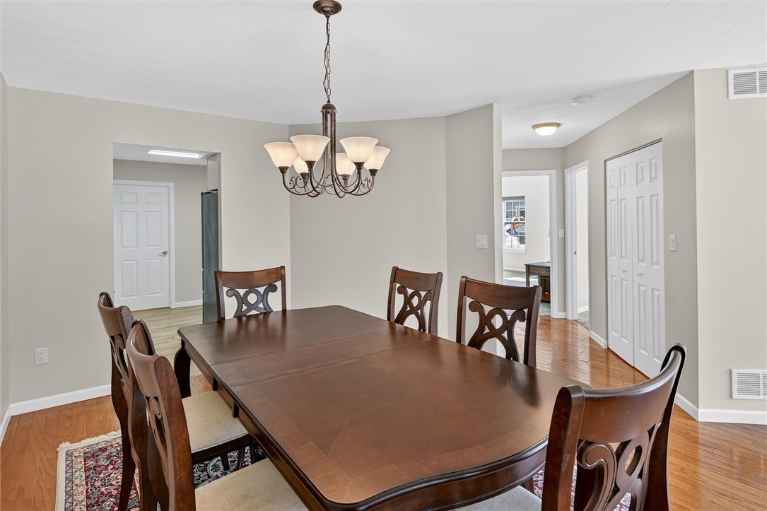 707 Wilshire Cir