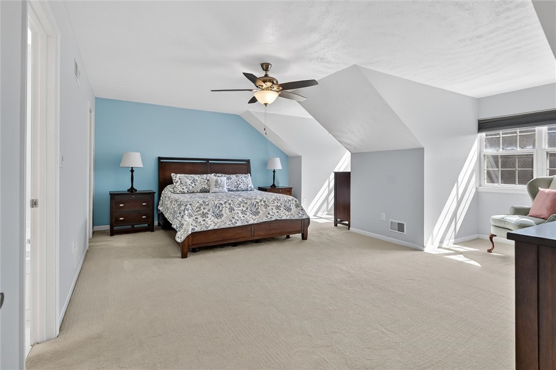 707 Wilshire Cir