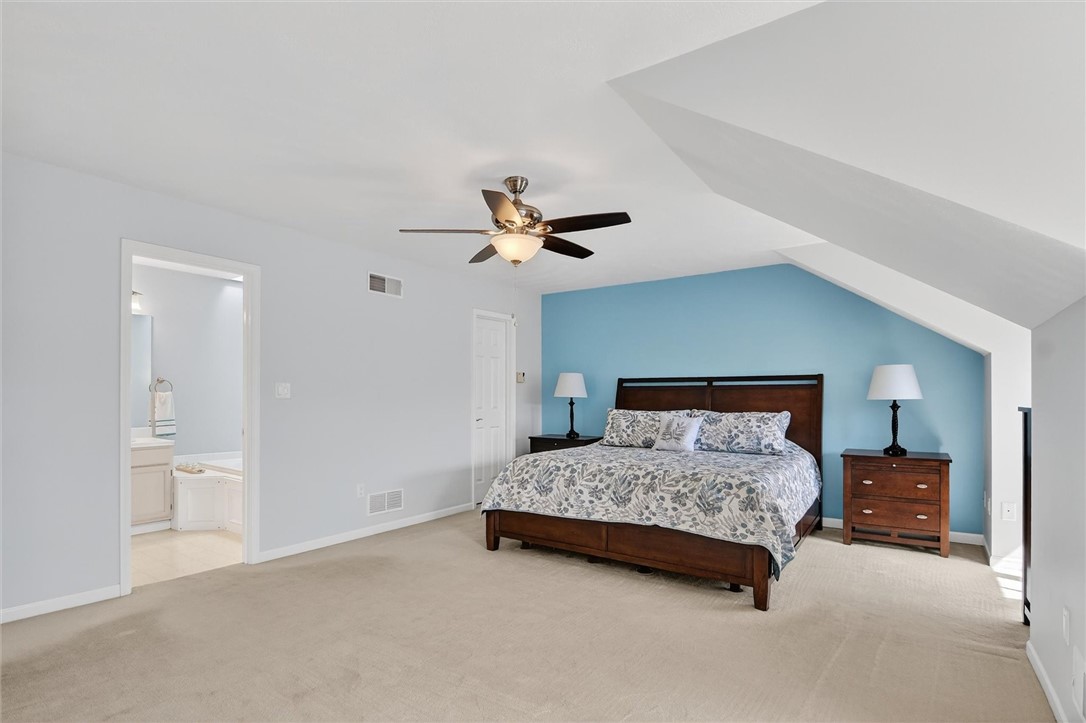 707 Wilshire Cir