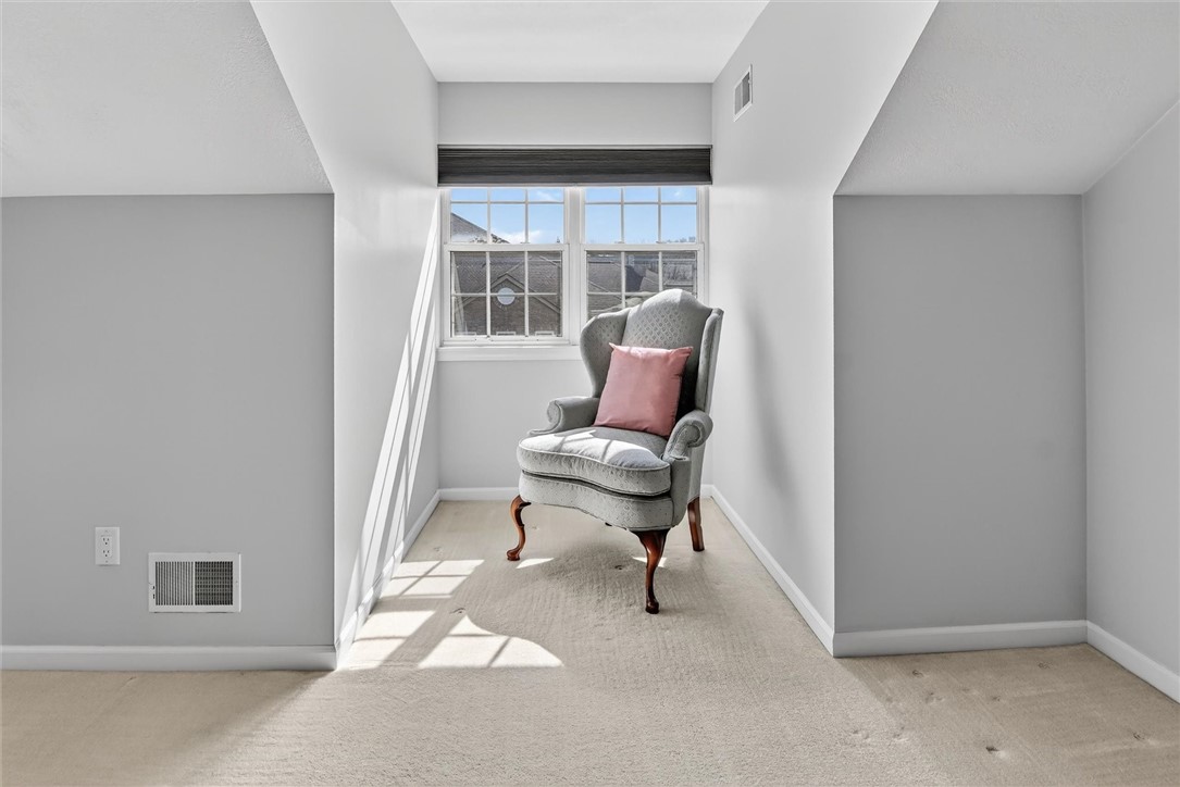 707 Wilshire Cir