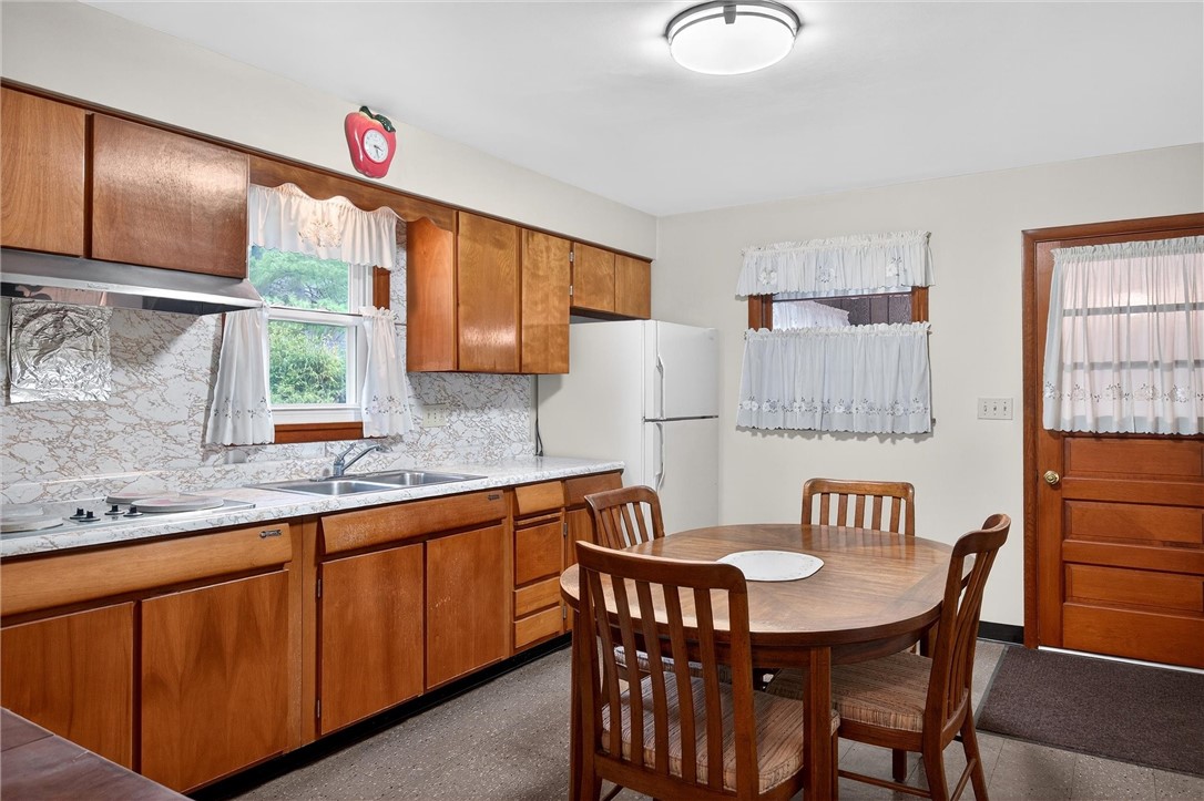 1461 Lynnwood Dr