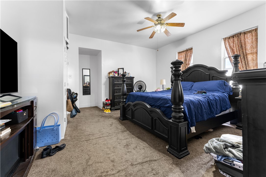 825 North Ave