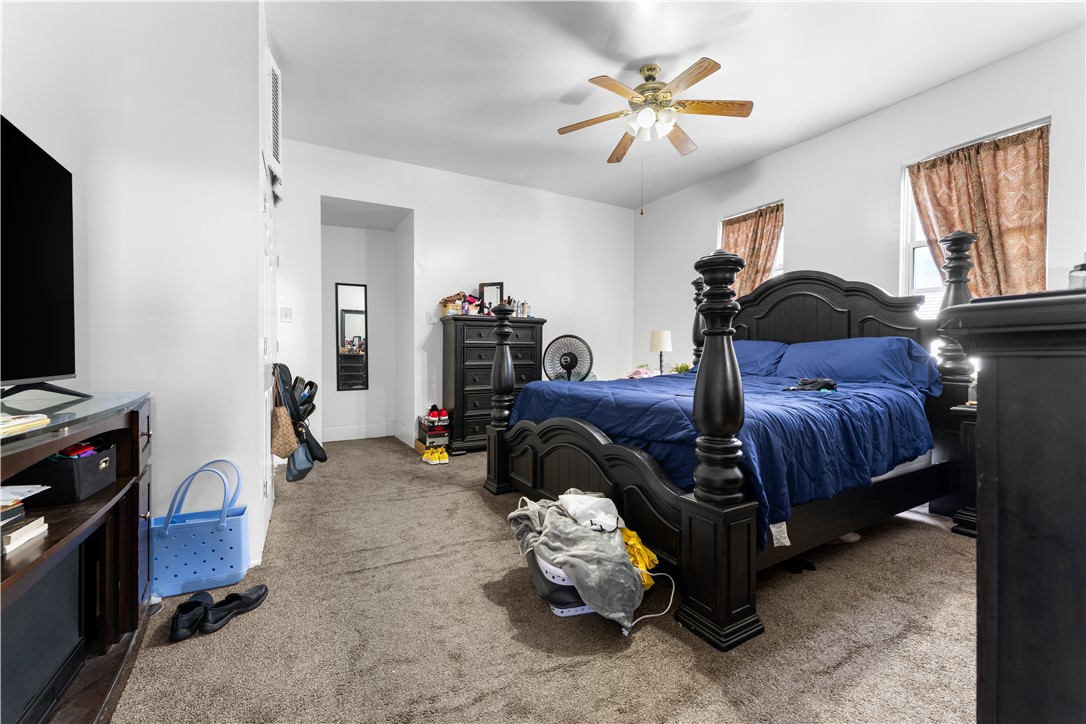 825 North Ave