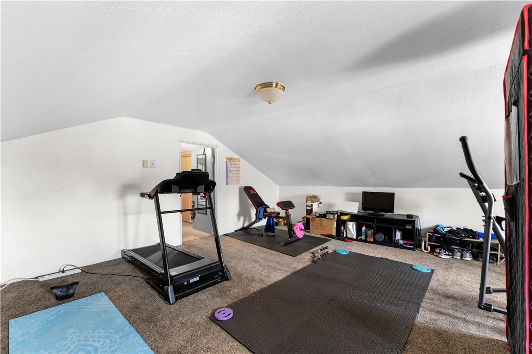 825 North Ave