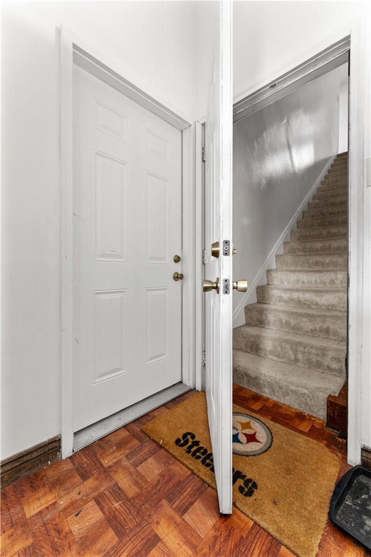 825 North Ave
