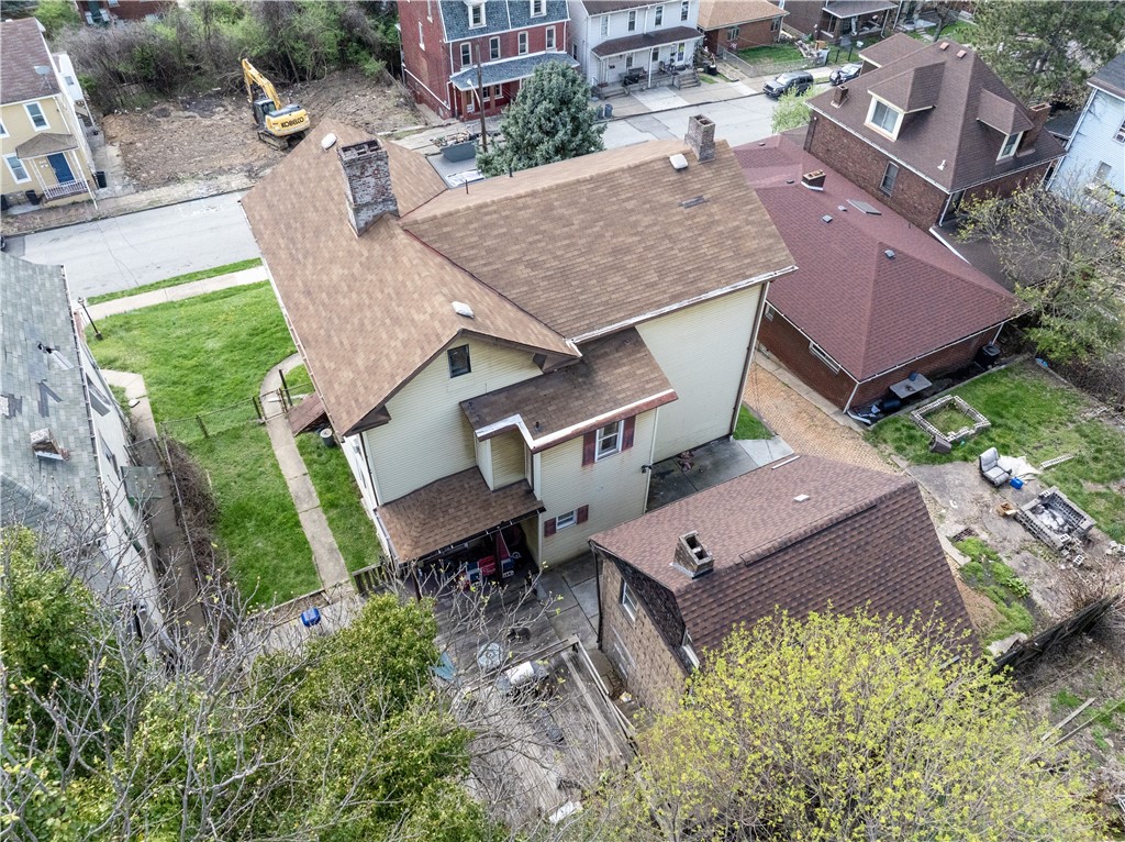 825 North Ave