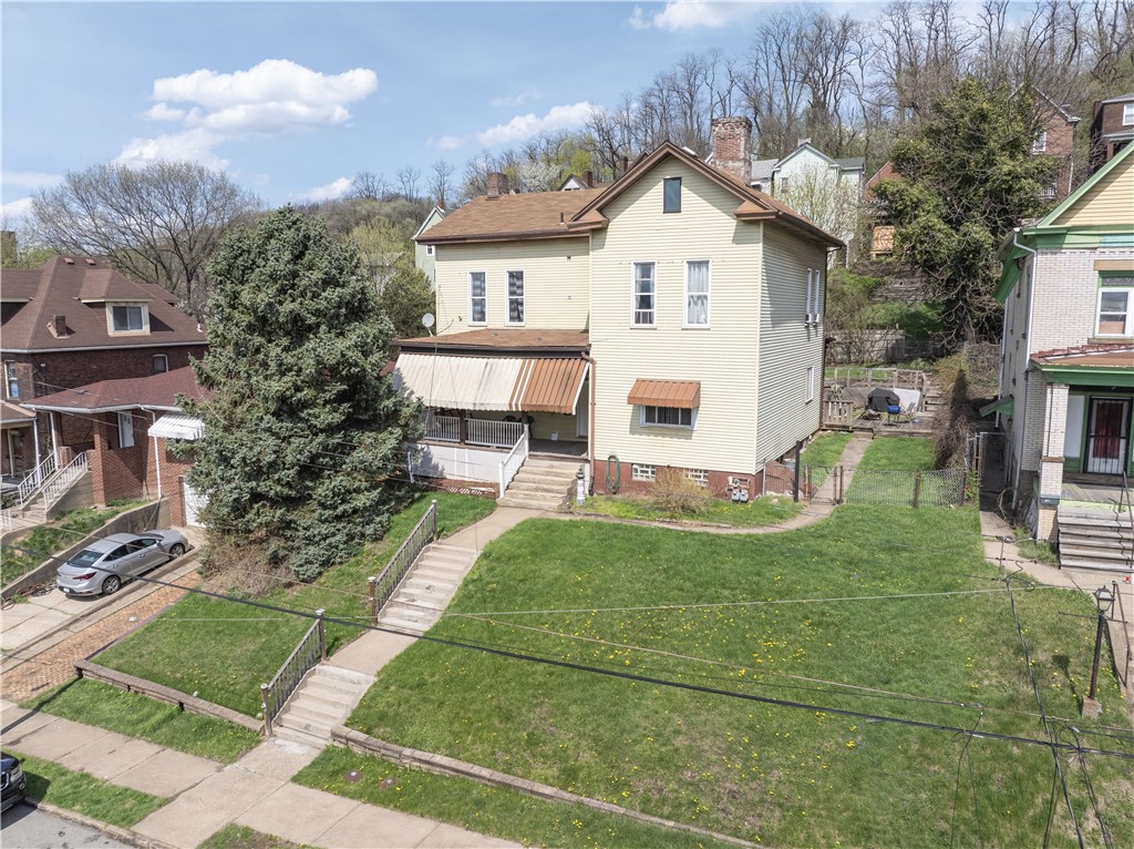 825 North Ave