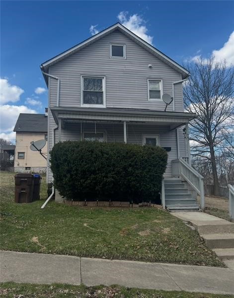 462 Lorain St
