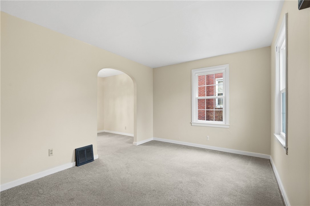 648 Elm Dr
