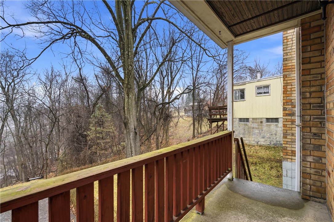648 Elm Dr