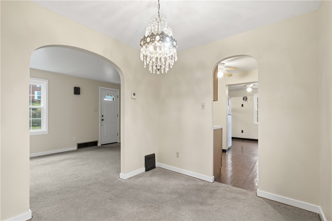648 Elm Dr