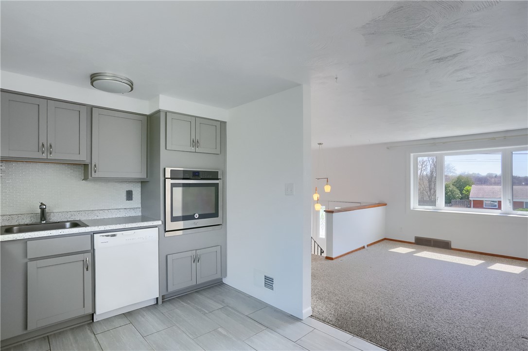 4034 Crestwood Drive