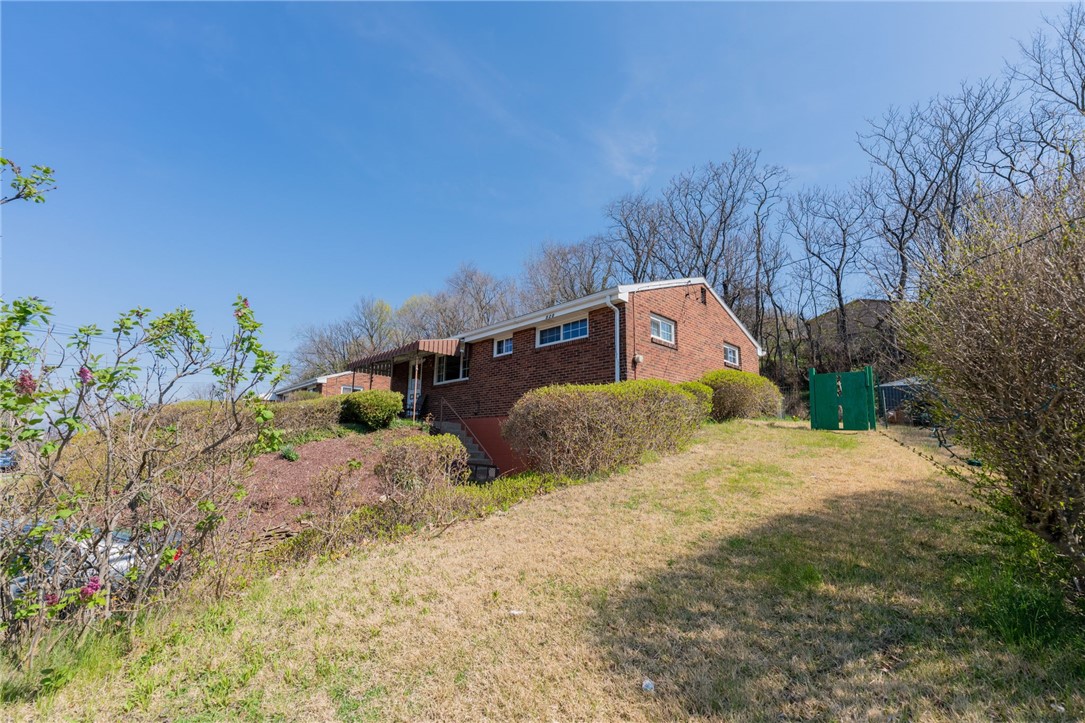 520 Grant Ave