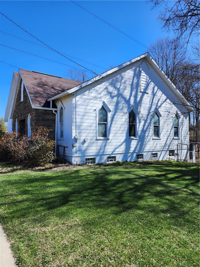 946 Main St