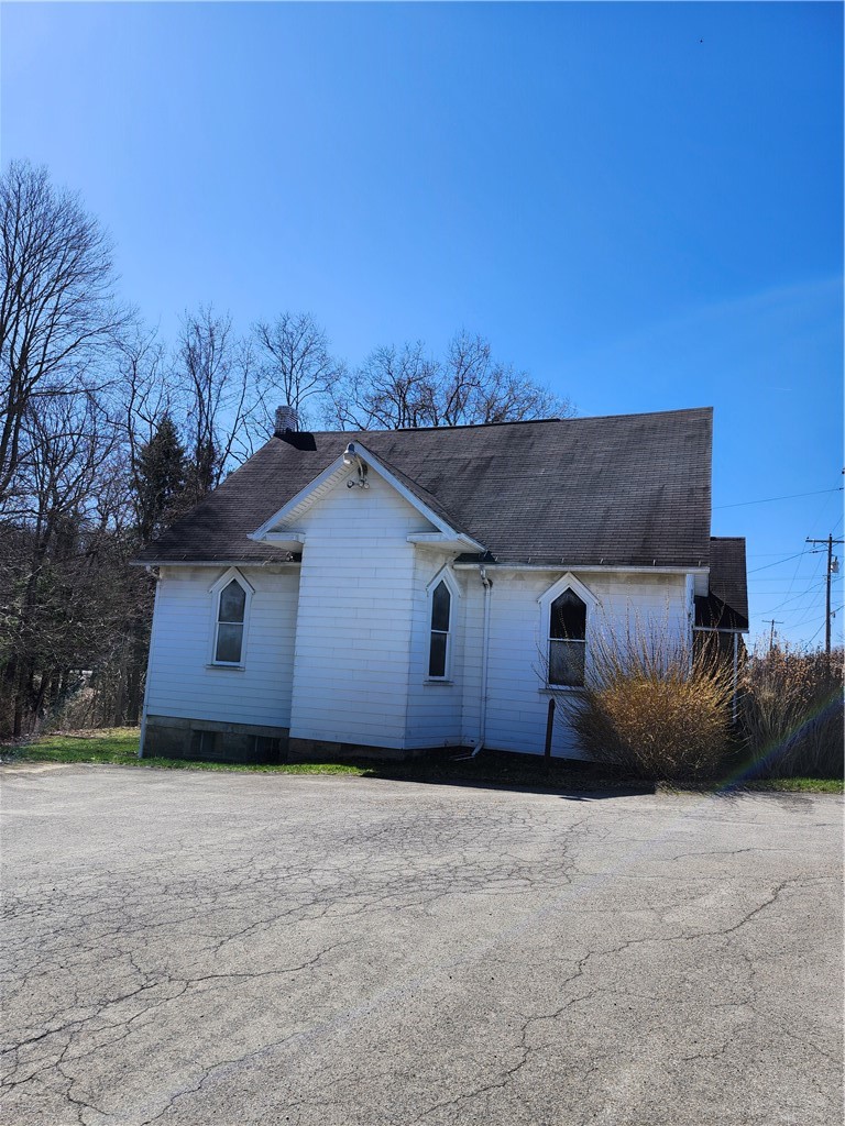 946 Main St