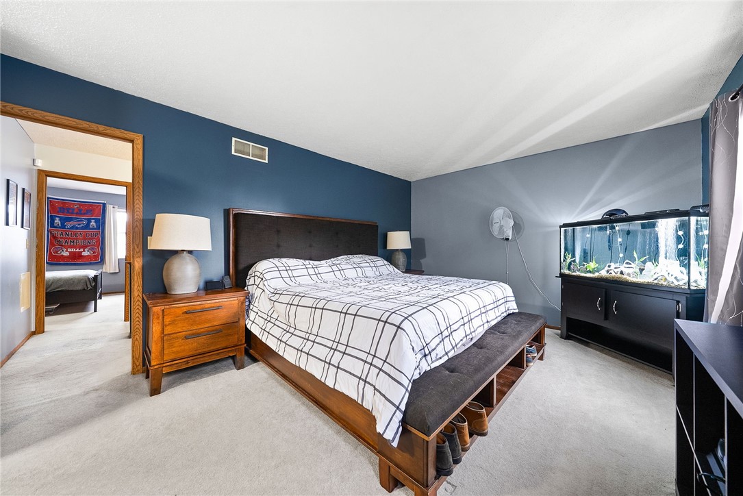 58 Monmouth Dr