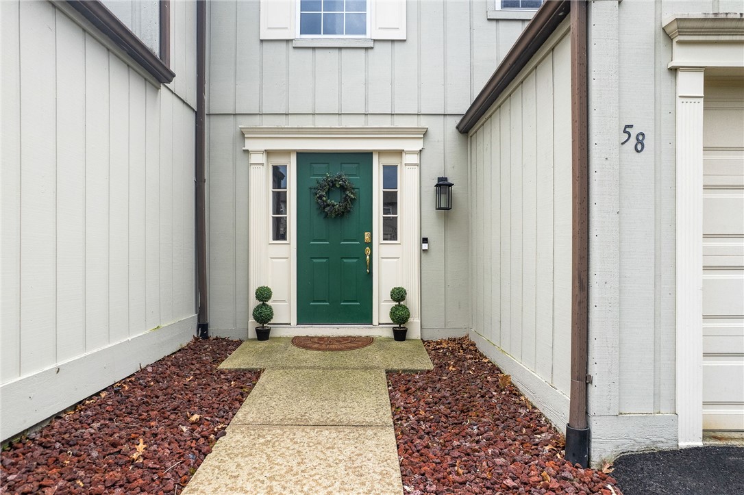 58 Monmouth Dr