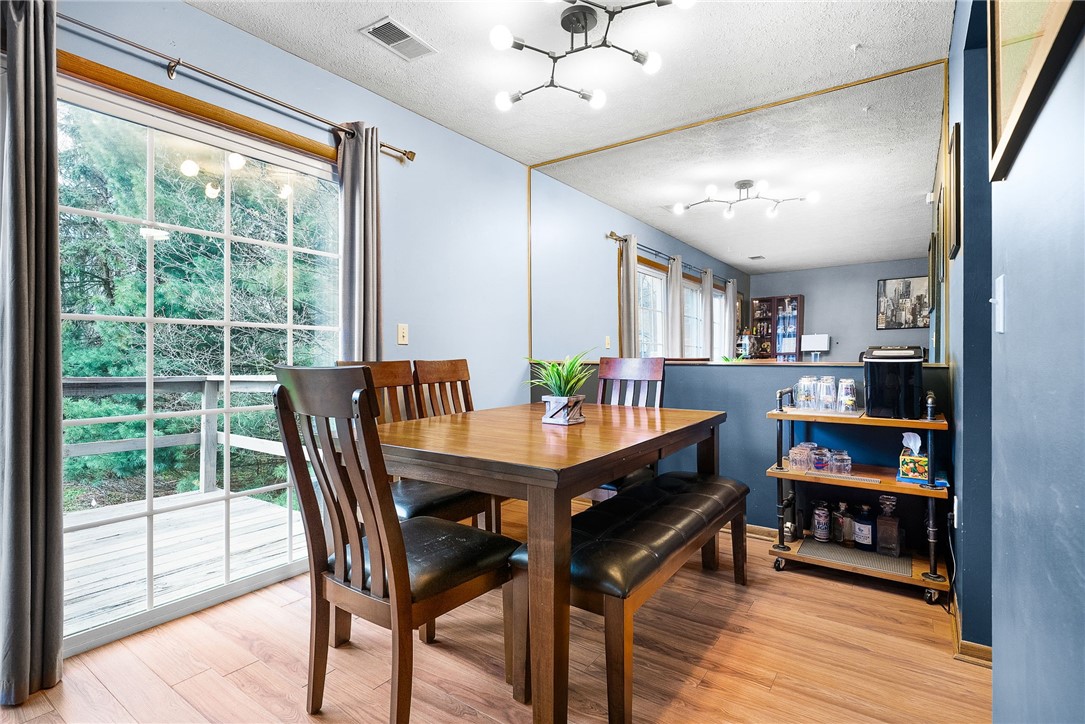 58 Monmouth Dr