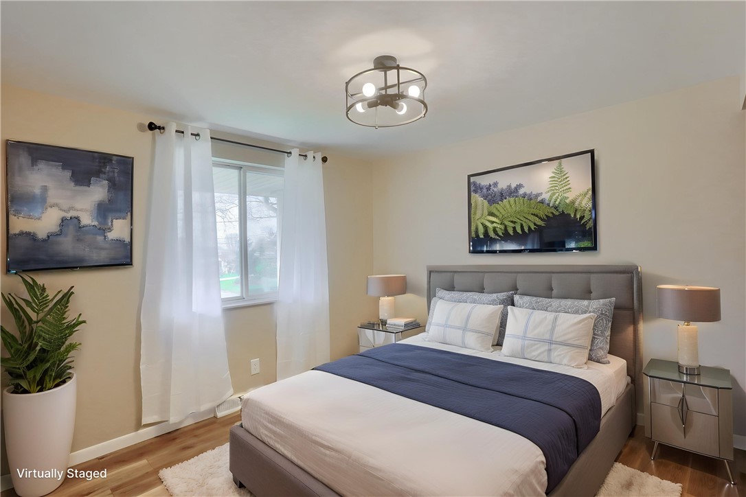 201 E Hazelcroft Ave