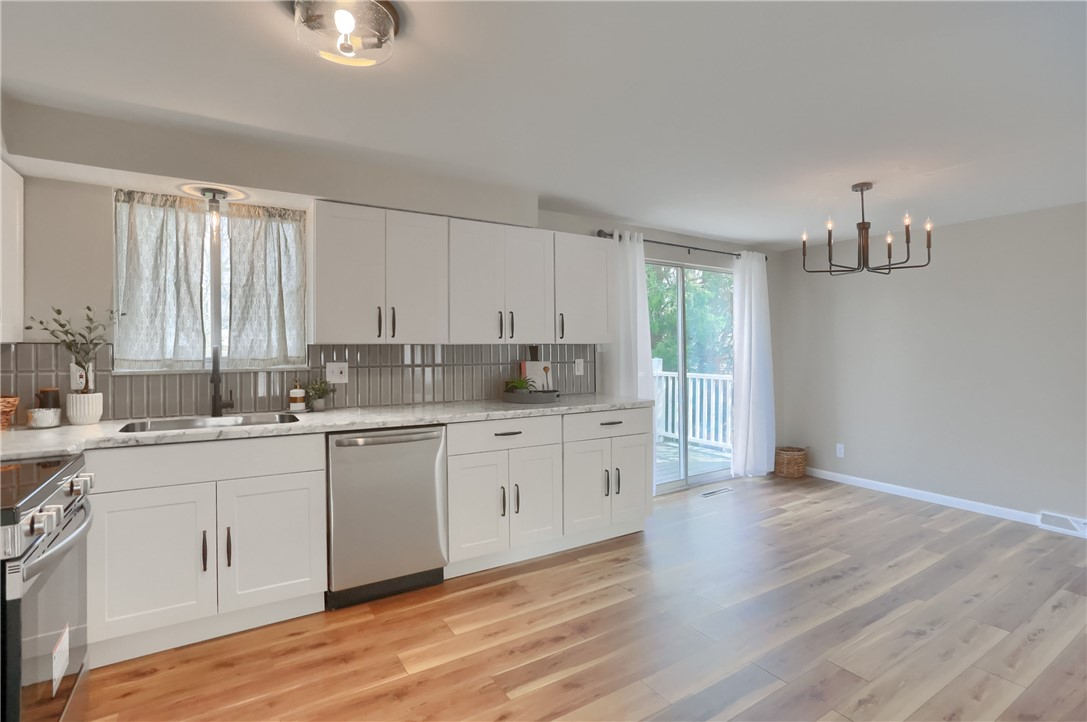 201 E Hazelcroft Ave