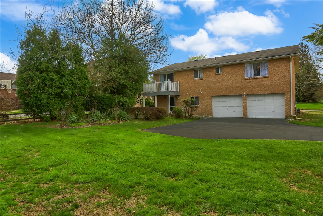 201 E Hazelcroft Ave