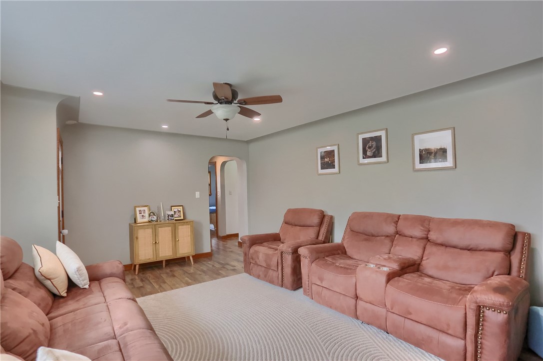 137 Lapin Ln
