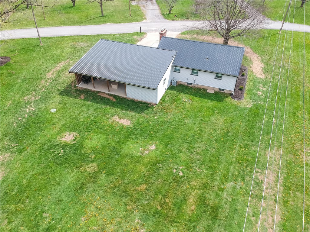 137 Lapin Ln