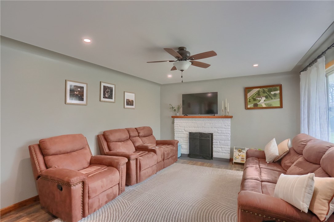 137 Lapin Ln
